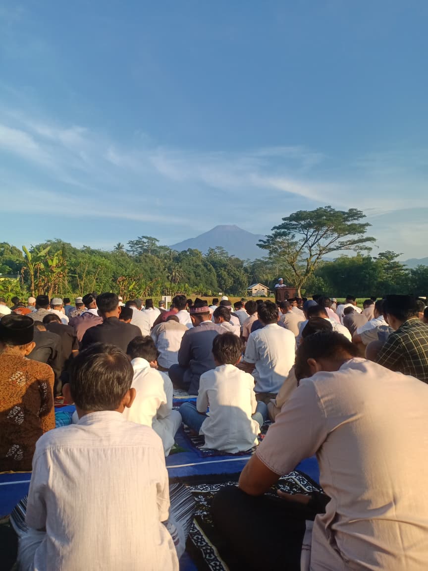 Merayakan Idul Adha Manifestasi Ketauhidan, Sejarah Pengorbanan, dan Penguatan Solidaritas Sosial Modern